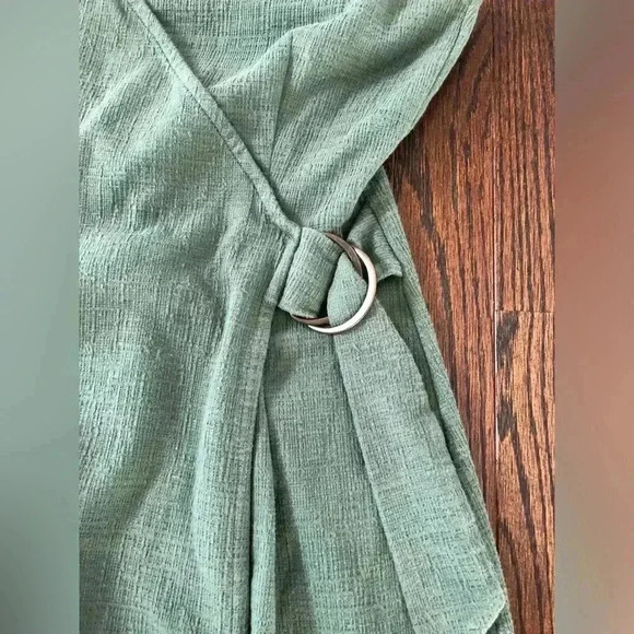 Cynthia Rowley Women’s S Sage Green Sleeveless Wrap V-Neck Dress - VGUC! - Picture 3 of 11